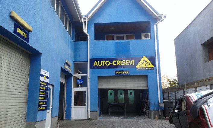 1447749079crisevi_1.jpg
